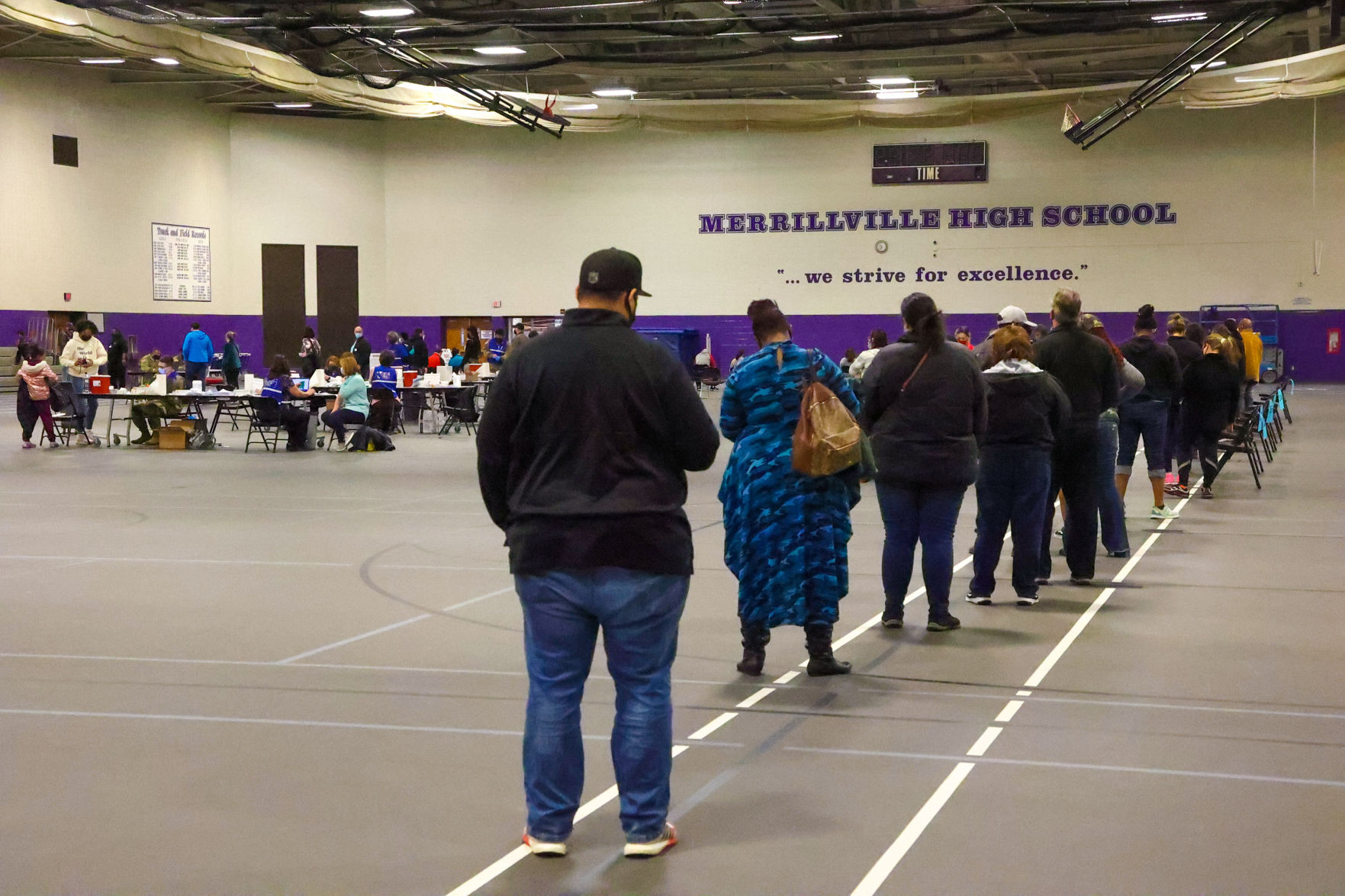 Mass vaccination clinic held at Merrillville High School